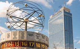 Park Inn Berlin Alexanderplatz